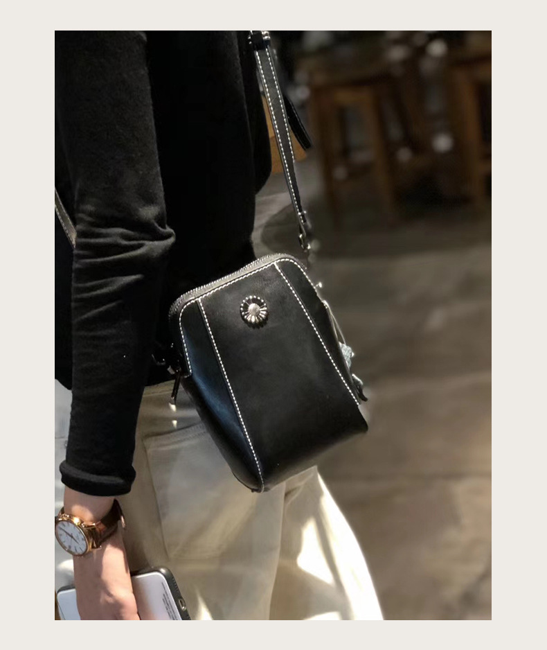 2025新作 大容量 スマホポーチ レディース シンプル 本革 ショルダーバッグ 小さめ 通勤 多用途 斜め掛けバッグ - Image 6